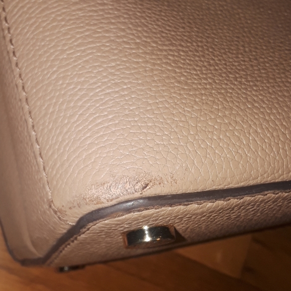 Michael Kors Crossbody - Picture 6 of 7